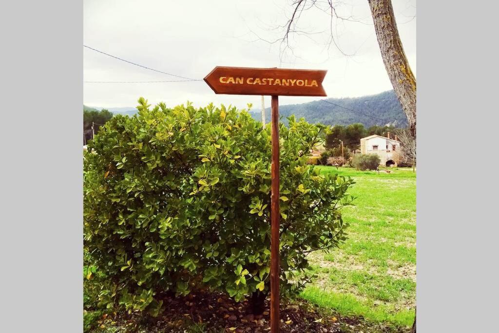 Masia Can Castanyola Marganell Esterno foto